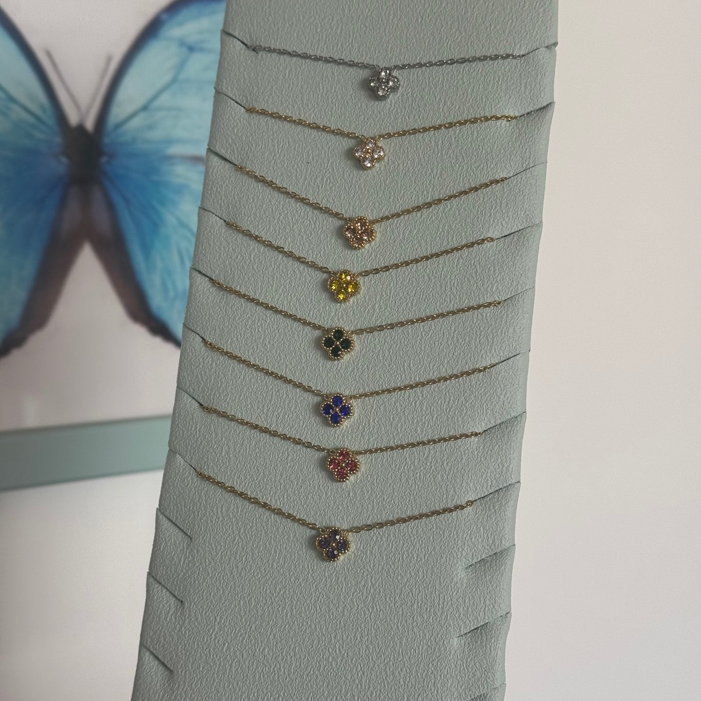 Dahlia single flower necklace